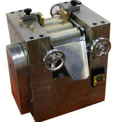 厂家直销 化工三辊研磨机 实验室三辊研磨机 优质三辊研磨机